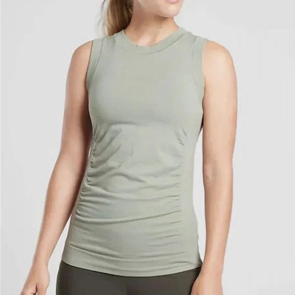 Athleta Tops - Athleta Foresthill Ascent Seamless Tank NWT